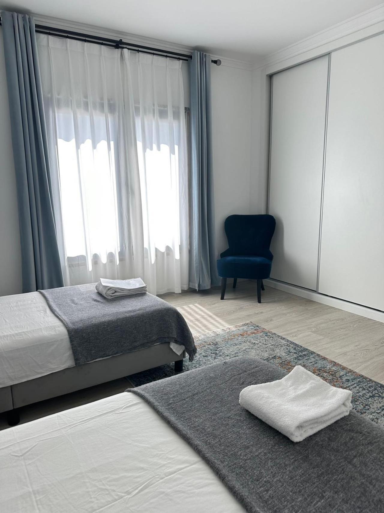 Hope House Parede Apartment Екстериор снимка