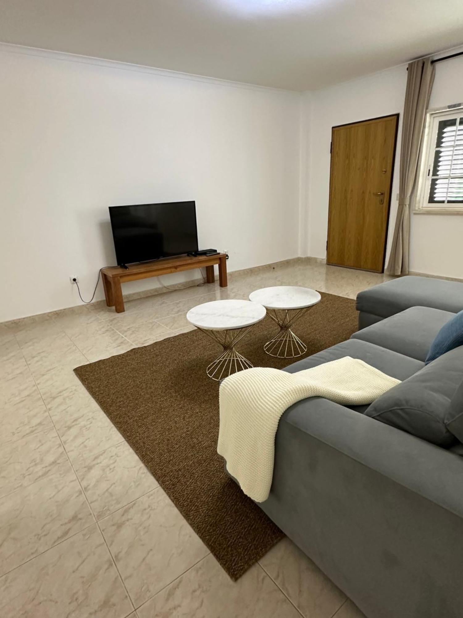 Hope House Parede Apartment Екстериор снимка