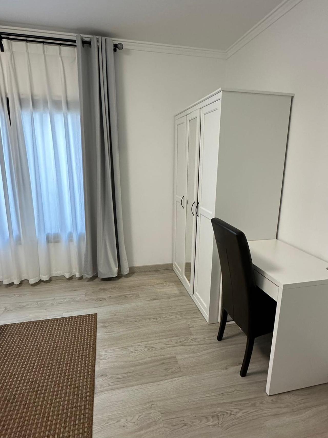 Hope House Parede Apartment Екстериор снимка